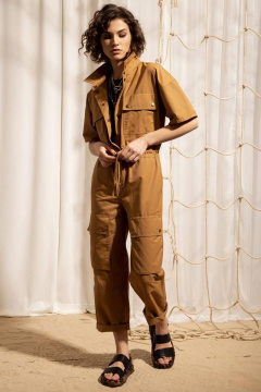 Комбинезон с приталенным верхом и прямыми брюками Nova Line 6071 тоффи - фото 1