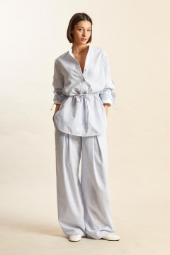 Блуза Rivoli 2479 бело-голубой - фото 1