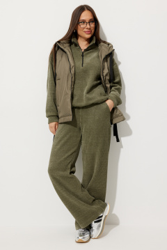 Комплект 3-ка с жилеткой, джемпером и брюками Магия моды 2758 зеленый - фото 4