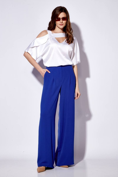 Блуза, брюки Viola Style 20632 белый-синий - фото 1