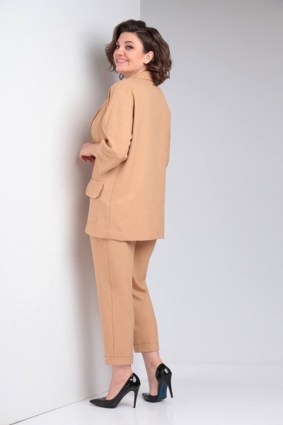 Блуза, брюки, жакет LadisLine 1490 карамель - фото 7