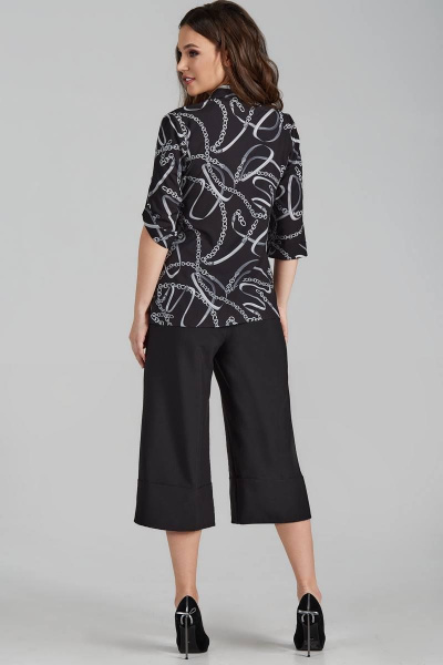 Блуза Teffi Style L-1419 черный+цепи - фото 2