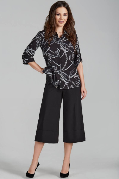 Блуза Teffi Style L-1419 черный+цепи - фото 1