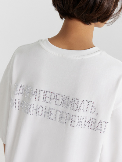 Футболка Mark Formelle 112961/24-29525П-0 белый_печать11_1сл_аппликация_из_страз_спинка - фото 34