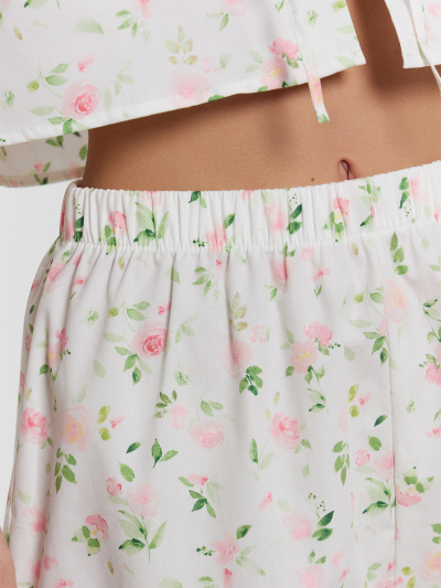 Жакет, шорты Mark Formelle 592610/24-33121ПП-9 цветы_на_св.молочном - фото 9