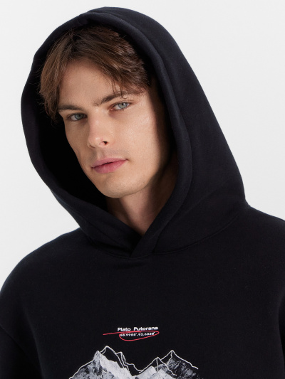 Худи Mark Formelle 121806-1/24-4273П-7П-2 черный_печать_538_D_вышивка - фото 121