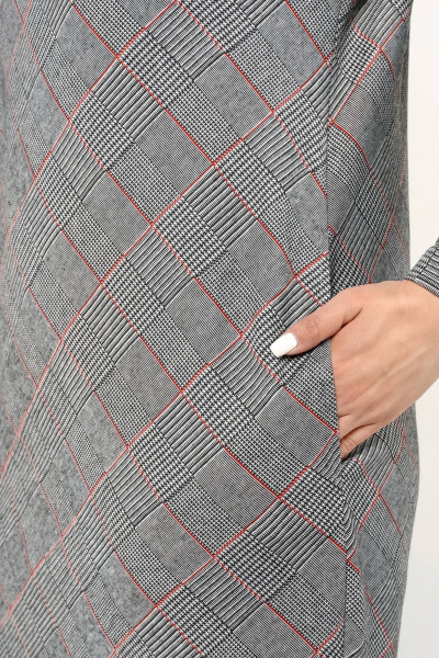 Платье с эффектной люрексной тесьмой и карманами из трикотажа La rouge 52642 клетка - фото 4