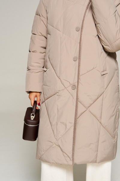 Пальто Beautiful&Free 8024 капучино - фото 13