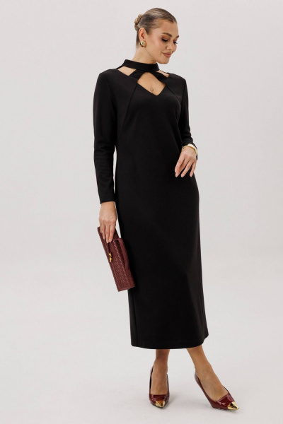 Черное платье кокетливым вырезом и рельефом Fantazia Mod 4657 - фото 2