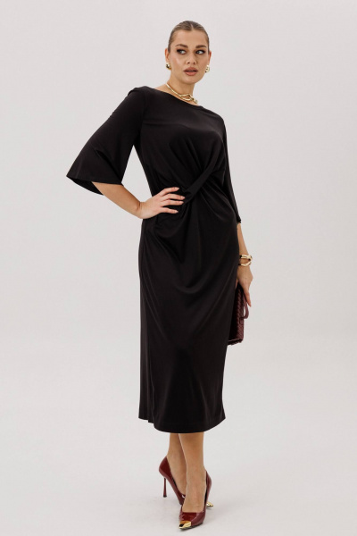 Черное платье с драпировкой и эффектным вырезом нарядное Fantazia Mod 4970 - фото 2