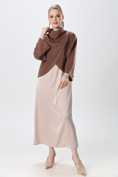 Джемпер, платье NikVa 1015-1 капучино и крем-брюле - фото 9