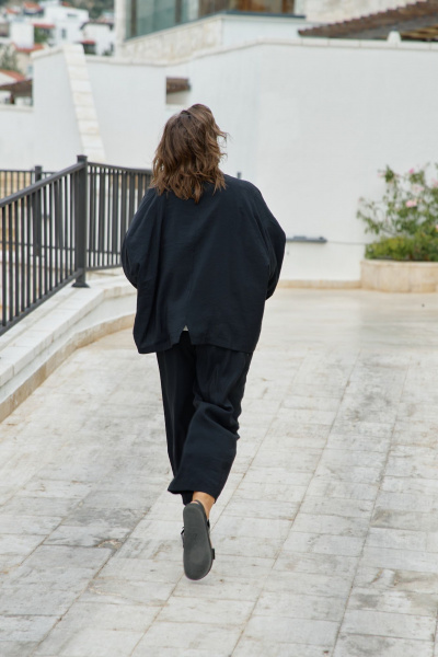 Жилет Vittoria Queen 28553ж черный - фото 5