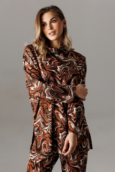 Блуза, брюки Ларс Стиль 1195 шоколадно-молочный - фото 2