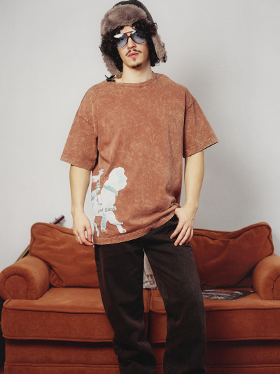 Футболка Mark Formelle 111900/25-ОБР5297П-0 ACID_WASH_мускатный_орех_печать_009.2_Эйсид_3_сл_ - фото 1