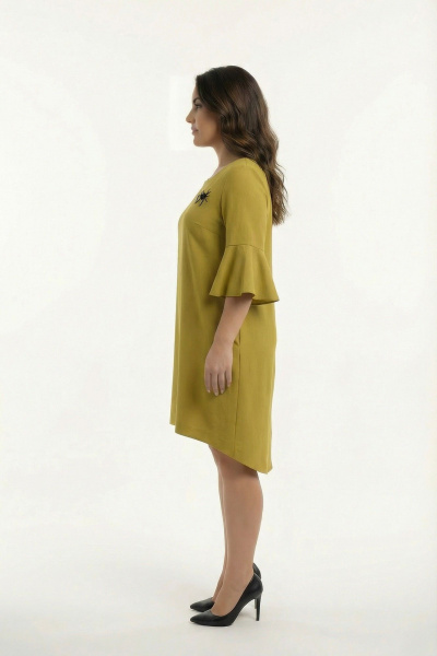 Вискозно-льняное платье с нагрудными вытачками и воланом Swallow 680 оливково-горчичный - фото 6