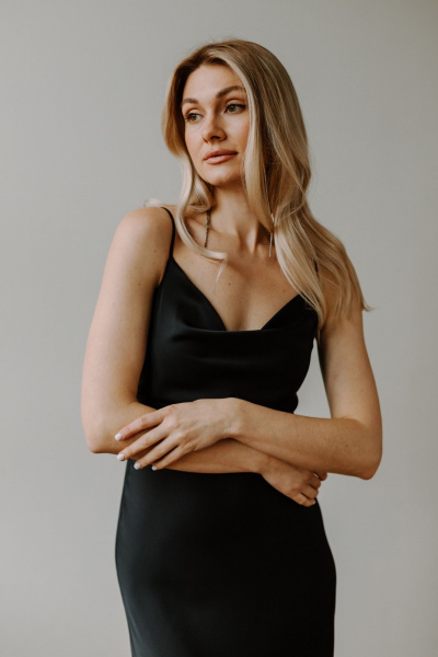 Платье AEQU 170003-black - фото 7