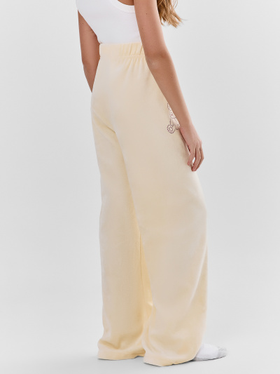 Брюки Mark Formelle 587002/25-39104П-3-3 молочный_печать_1сл_аппликация_из_страз_ПР_дет_пе - фото 2