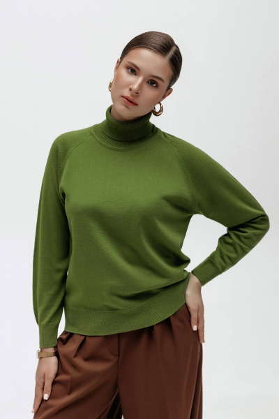 Демисезонный трикотажный зеленый свитер с высоким воротником Полесье С3433-17 7С1582-Д43 158,164 васаби - фото 3