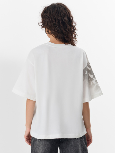 Футболка Mark Formelle 112961/24-29525П-0 белый_печать9_3_сл_на_пол_3_сл_на_ПР_рукаве - фото 2