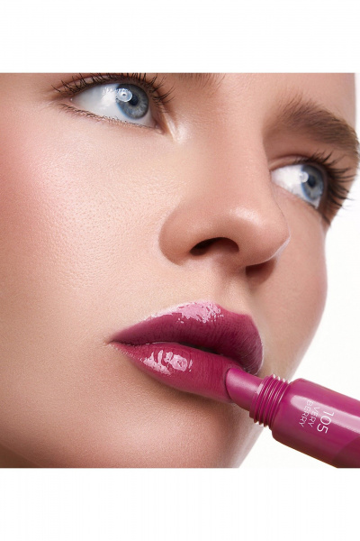Блеск для губ LUXVISAGE WONDER GLAZE volume & care 105 VERY BERRY - фото 4